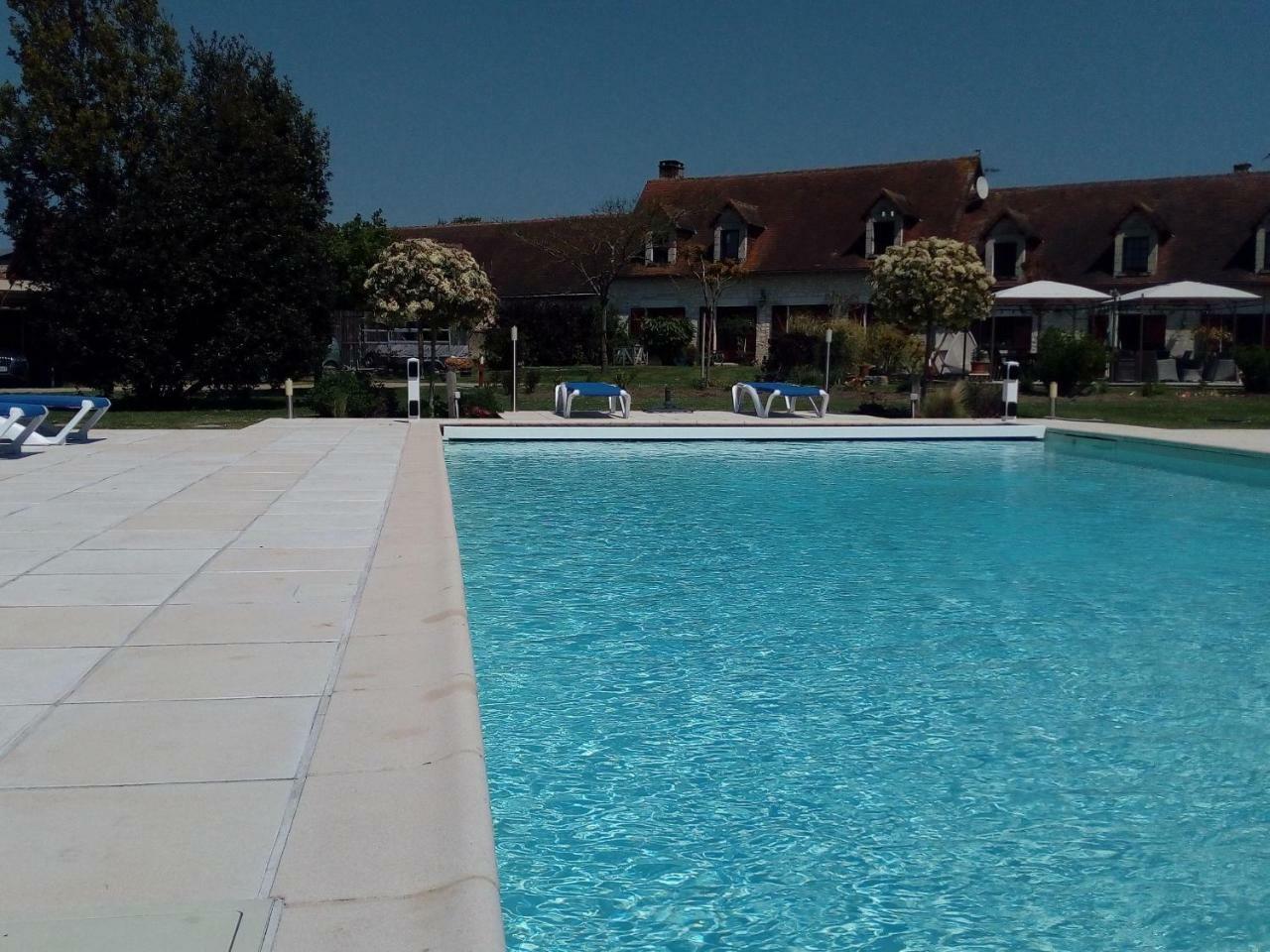 Chambres D'Hotes Au Clos De Beaulieu Bossée Zewnętrze zdjęcie